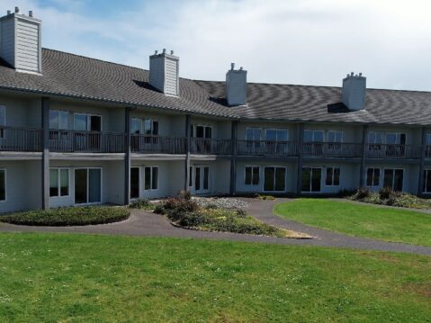 Rooms, Sunset Oceanfront Lodging